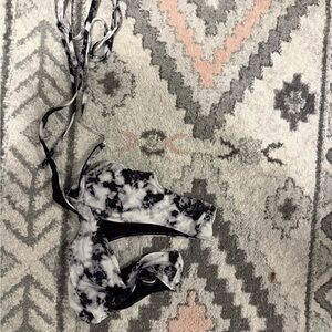 Stylish Black and White Women's bathing suit top